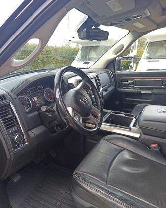 Dodge RAM cena 110000 przebieg: 146000, rok produkcji 2014 z Parczew małe 37